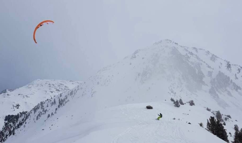 Croix de Coeur spot